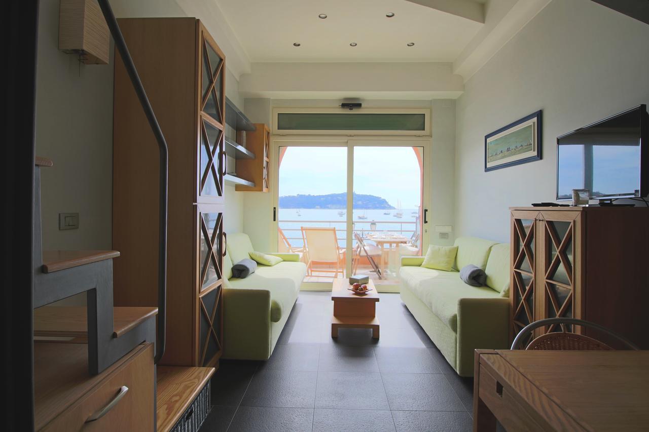 Studio Bay View By Icasamia Lägenhet Villefranche-sur-Mer Exteriör bild